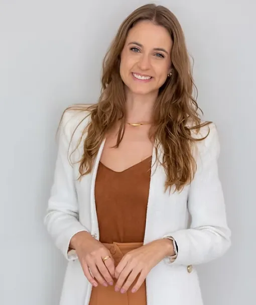 retrato Marcela Petry, fundadora e quiropraxista da equipe corpo e coluna
